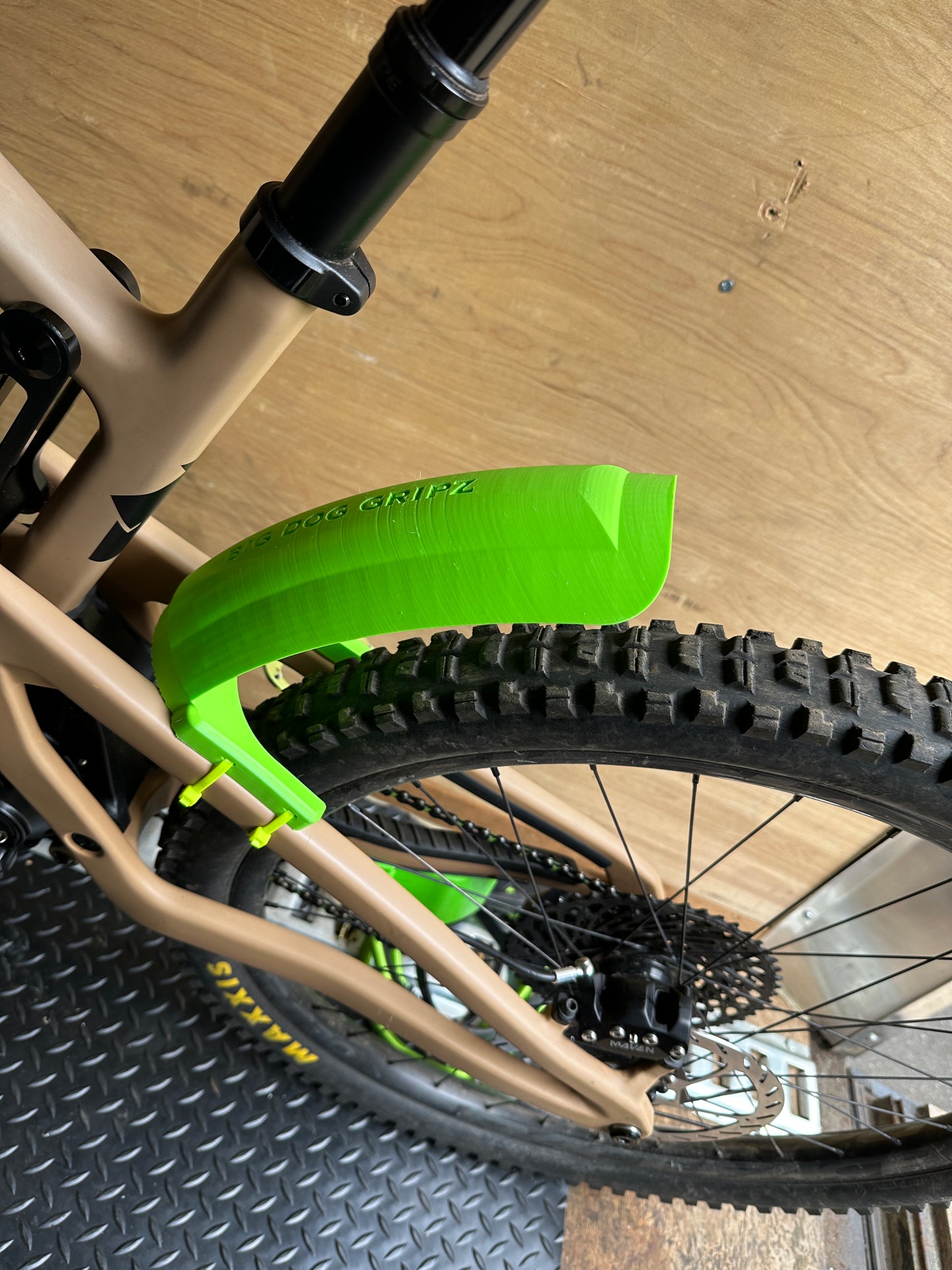 Super Flex Universal rear fender